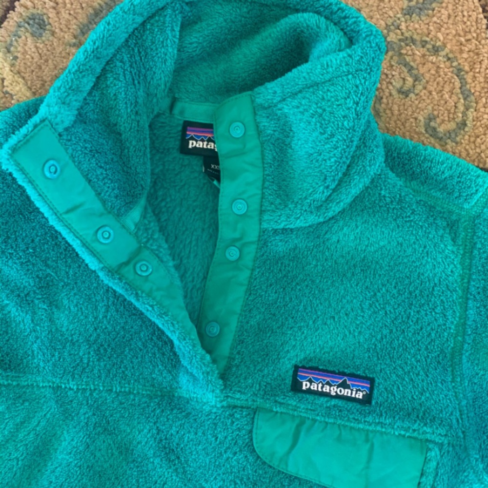 Patagonia long-sleeve fleece